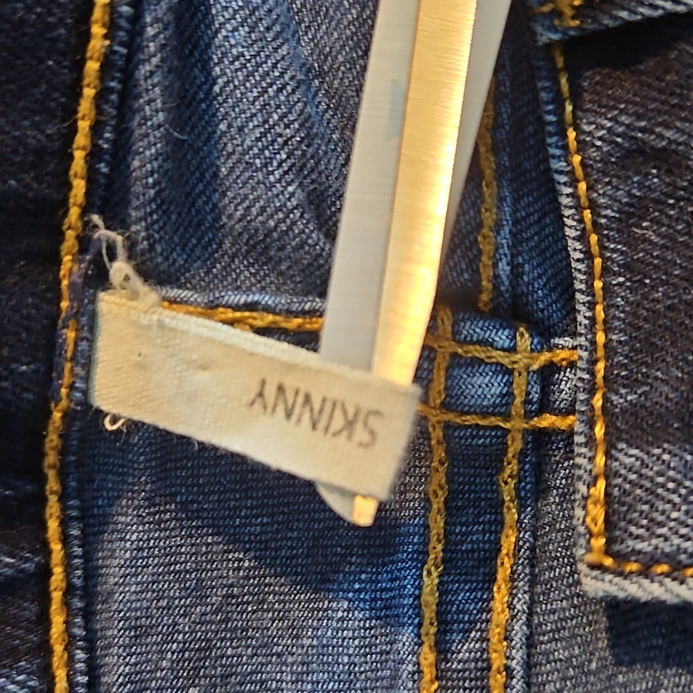 rag & bone New York Jeans - Picture 6 of 8